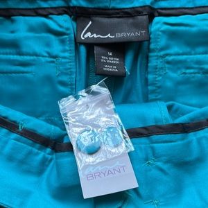 Lane Bryant Turquoise blue capris, NWT